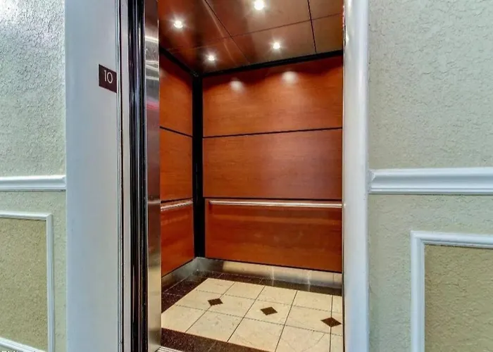 Charming Jax Apt For 4 With Free Parking